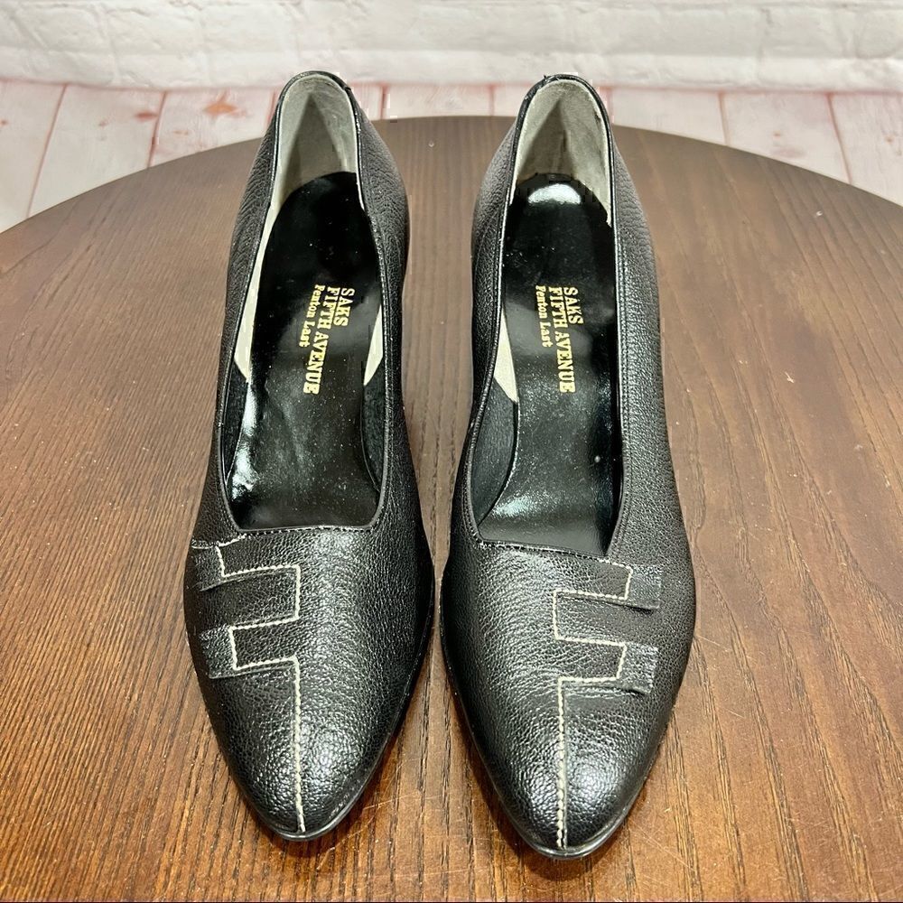 6.5 Aa Saks Fifth Avenue Fenton Last Vintage Kitten Heel Pumps In Black. Euc — image 8 of 8